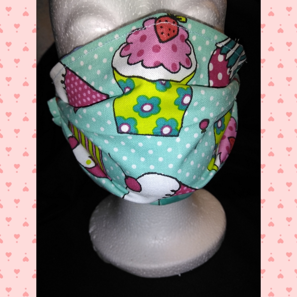 Cupcake face mask